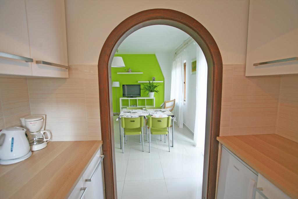 Apartments Maras Poreč Oda fotoğraf